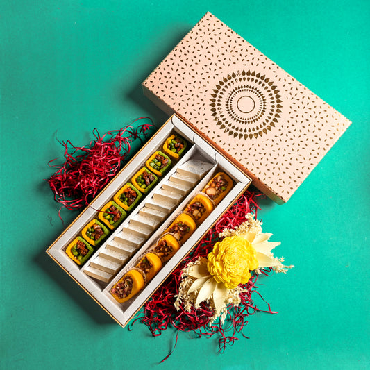 Chakkiwalle Diwali Hampers | AHSAS | Dry Fruit Sweets | Gifting | Celebration | Friends & Family | 700 GM