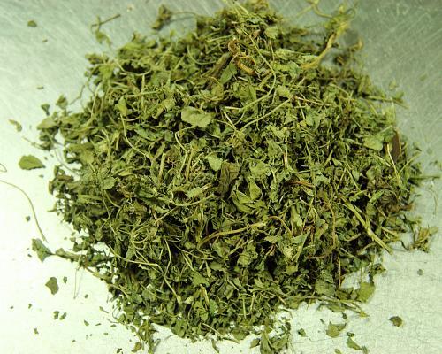 Chakkiwalle KASURI METHI|FENUGREEK LEAVES 200GM | DRIED METHI LEAVES Natural & Pure (Pack of 1)