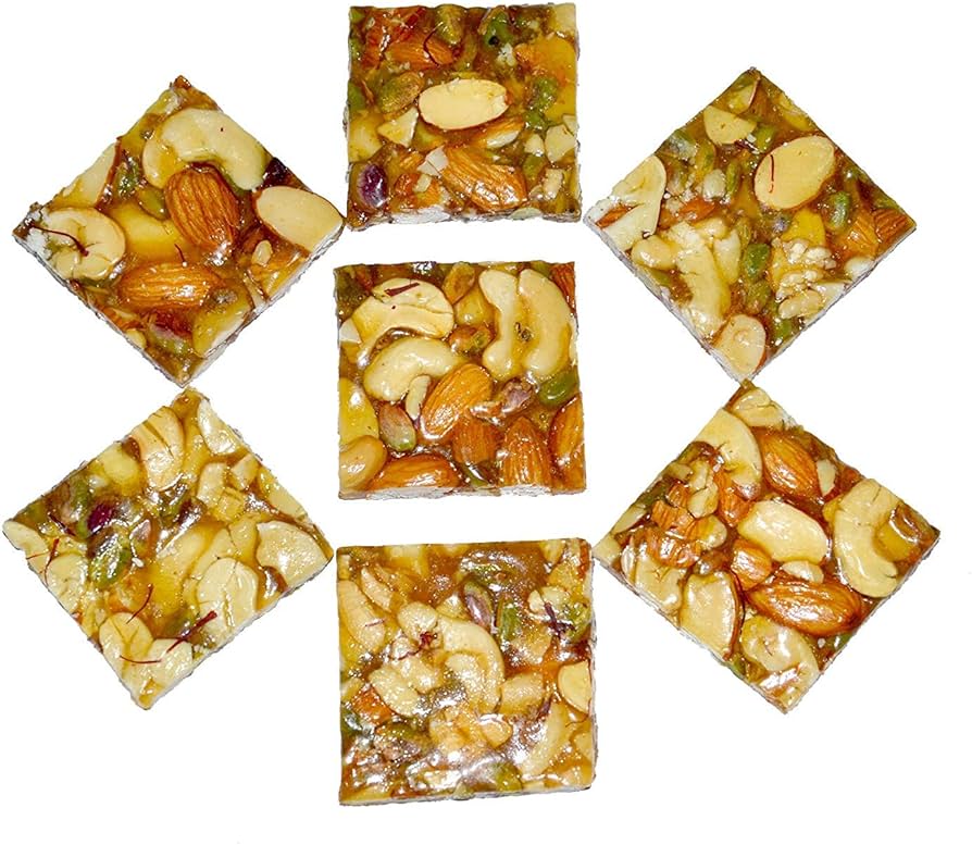 CHAKKIWALLE Dry Fruit Chikki | Premium Date Bites | Dry Fruit Barfi | Healthy and Delicious | No Added Sugar Sweets | Indian mithai | Gift Pack | Made with Dates, Pistachios, Cashew nuts, Almonds, Honey and Pure Ghee