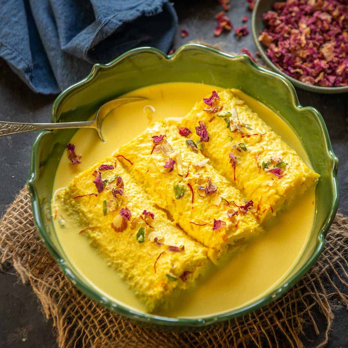 Chakkiwalle Special Chenna Malai Roll | Chenna Malai Roll | Dessert | Chenna Malai Dessert