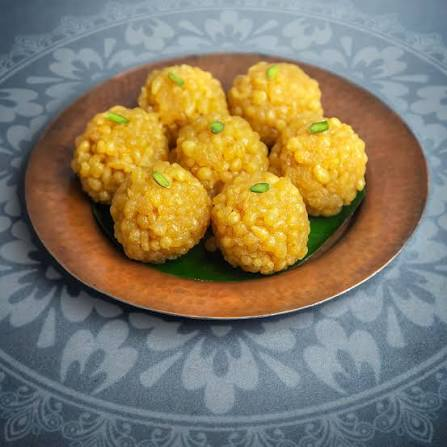 Chakkiwalle Chogni Ke Laddu | Desi Ghee Preparation | Traditionally Rajasthani Laddu | Moti Boondi