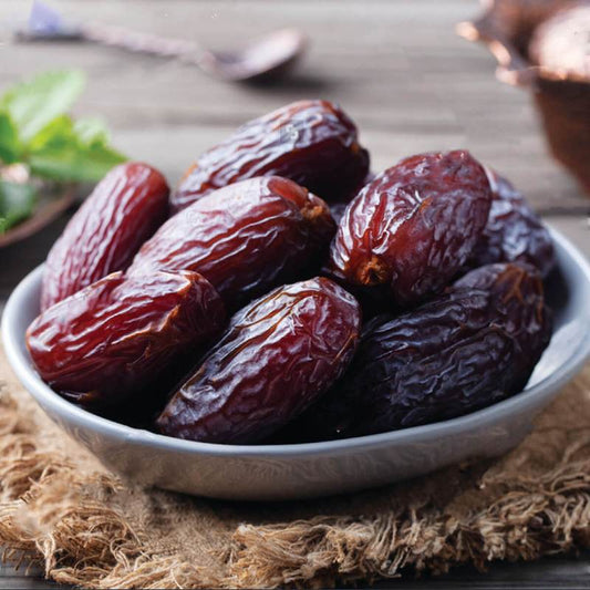 CHAKKIWALLE Premium Safawi Dates | All Natural | No Preservatives | No Added Sugar | Gluten Free | Vegan | Plant Based | Non GMO | Dates Dry Fruits | Khajur | Khajoor | Khejur