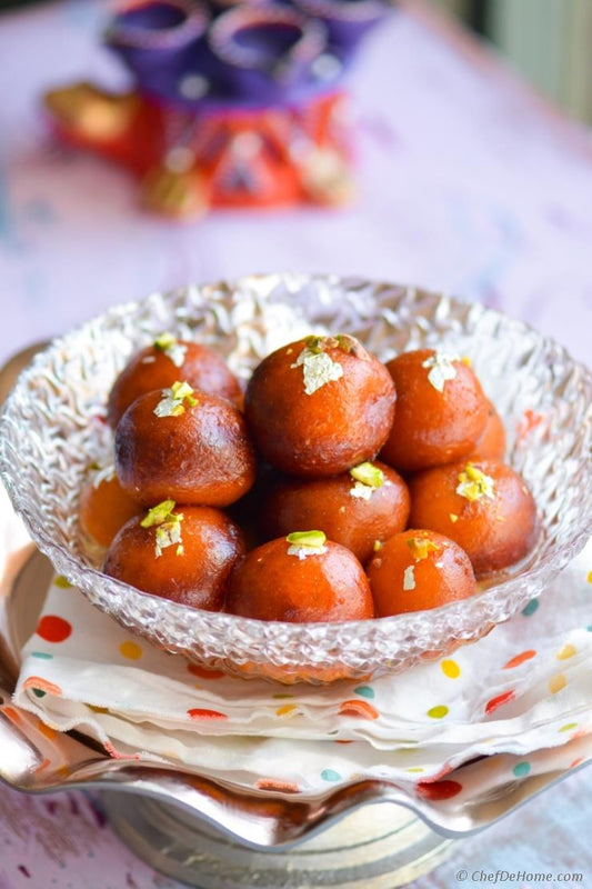 Chakkiwalle Gulab Jamun Stuffed, Easy to Make Soft & Delicious Stuffed